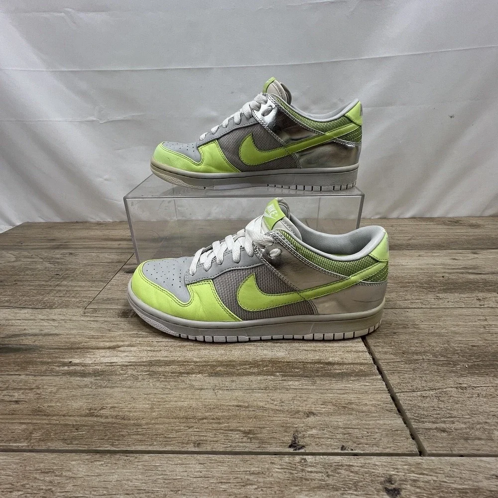 NIKE DUNK LOW Women's Size 8.5‎ Grey/Citron/Silver/ Green/Metallic 318638 031